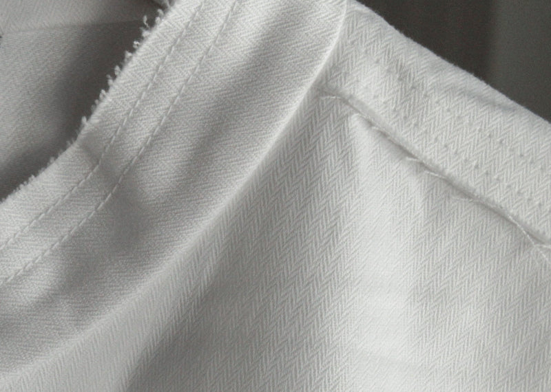 Kaftan Shirt In White Stretch Twill