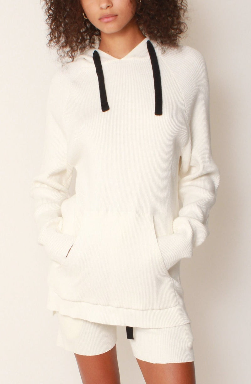 Contrast Ribbed Knit Shorts in Ivory/Black