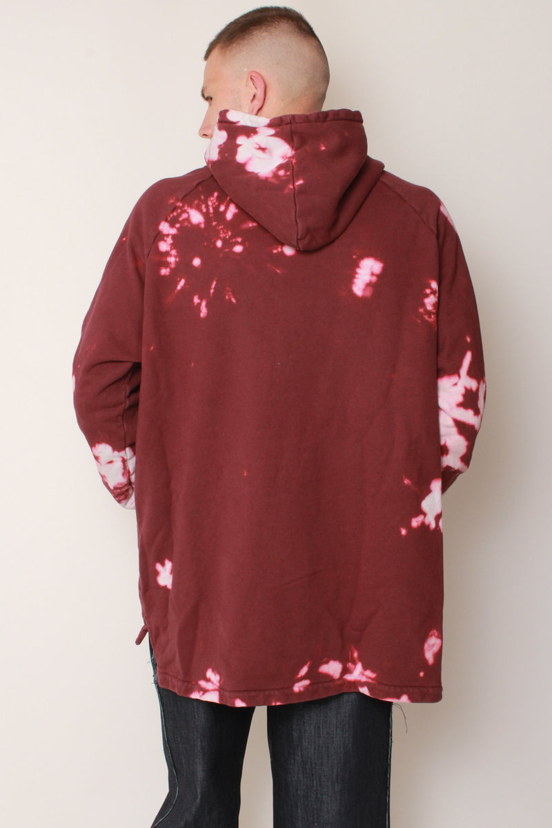 EXECUTIVE REALNESS BI-LEVEL HOODIE IN BURGUNDY TIE-DYE